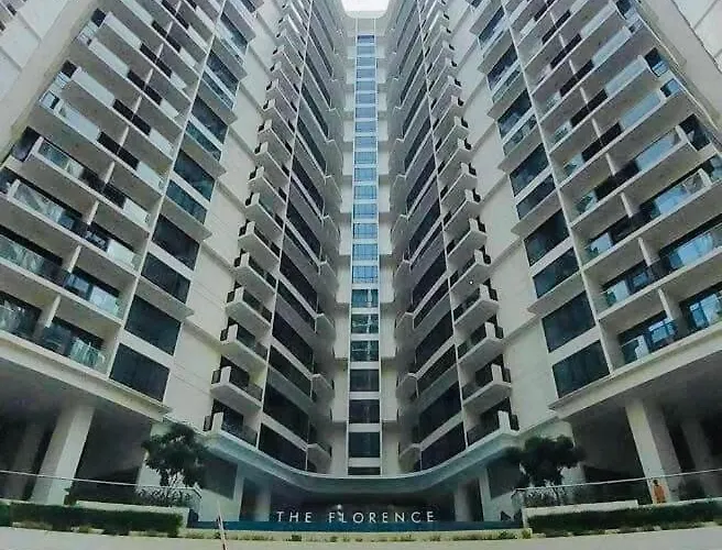 Apartment Florence Mc Kinley Spacious 2 Bedroom, 2 Balcony Nr Mall, T3 Airport Manila