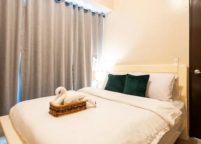 Apartment Florence Mc Kinley Spacious 2 Bedroom, 2 Balcony Nr Mall, T3 Airport *