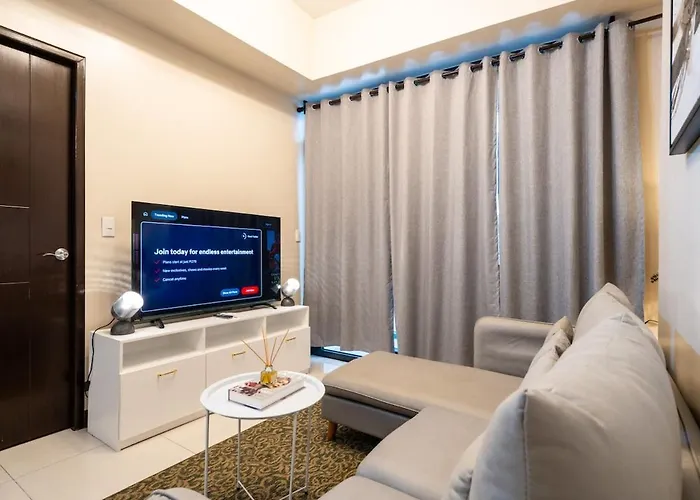 Florence Mc Kinley Spacious 2 Bedroom, 2 Balcony Nr Mall, T3 Airport