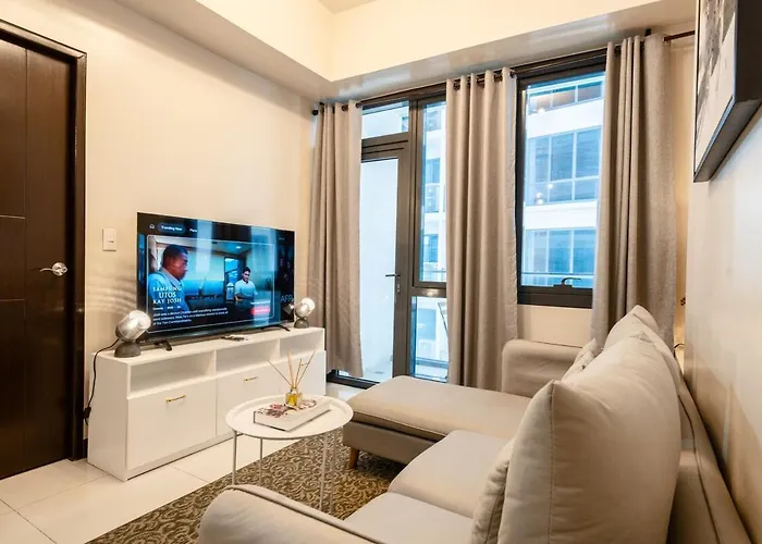 Florence Mc Kinley Spacious 2 Bedroom, 2 Balcony Nr Mall, T3 Airport *