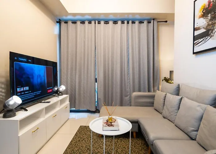 Florence Mc Kinley Spacious 2 Bedroom, 2 Balcony Nr Mall, T3 Airport